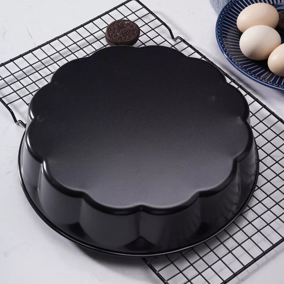 Quality Wavy Nonstick Baking Tin