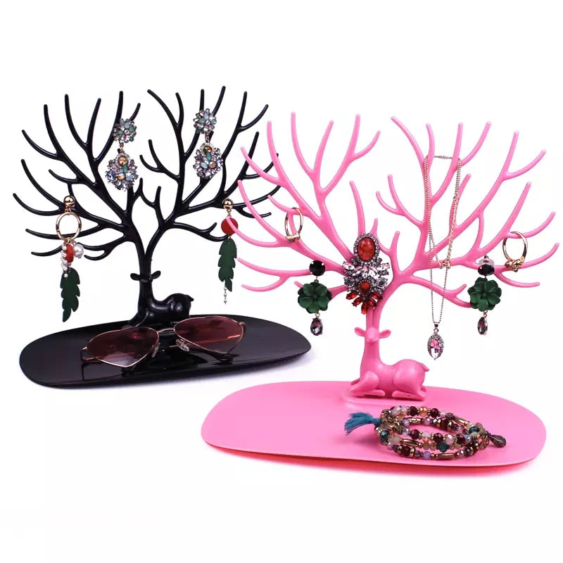 Tree makeup storage holder