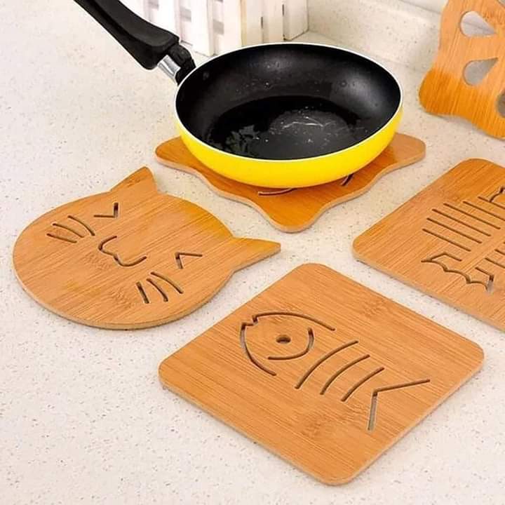 Wooden place mats