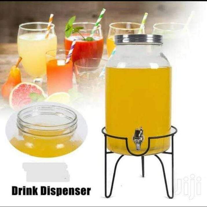 glass beverage drinking dispenser