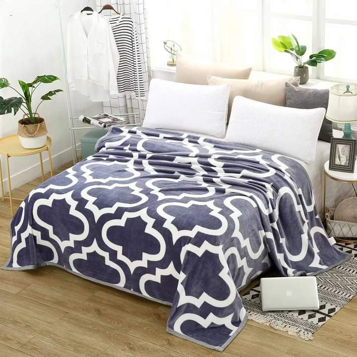 6 by 6 fleece blanket