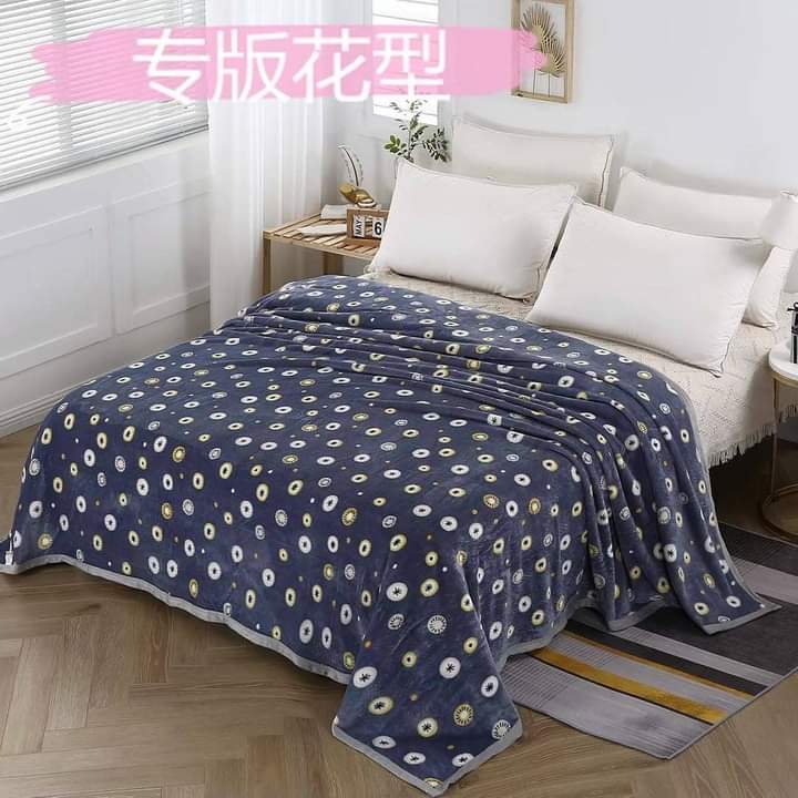 6 by 6 fleece blanket