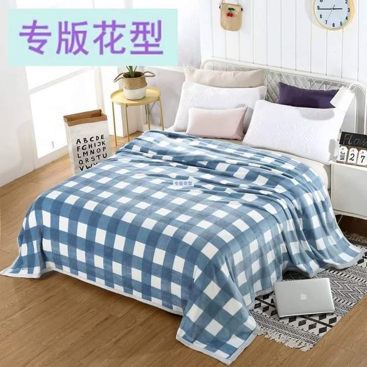 6 by 6 fleece blanket