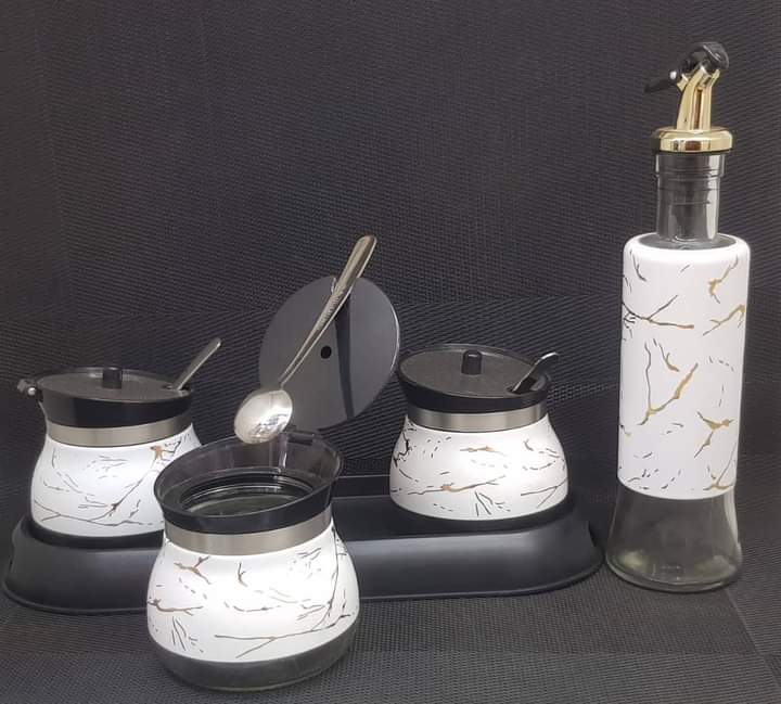 4 PC set of cannisters+oil vinegar dispenser