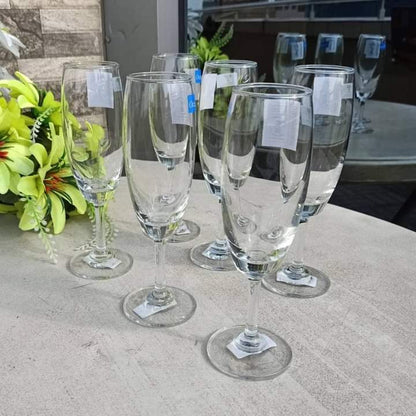 Clear Champagne glasses