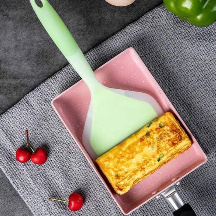 Silicone frying spatula