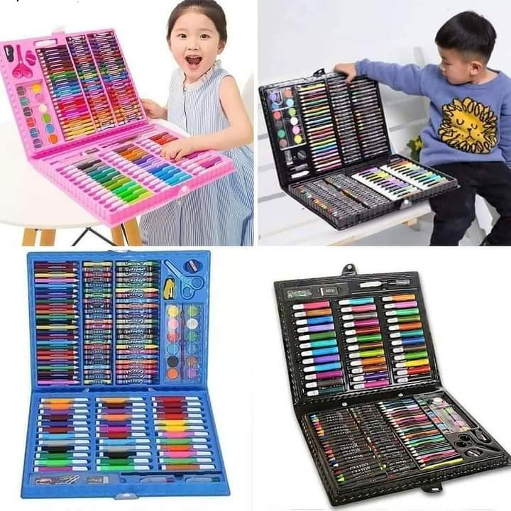 150 pc kids colouring set