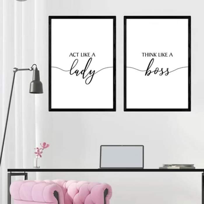 Wall messages frames