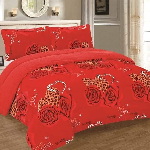 Single 5 by 6 Warm Woolen Duvet