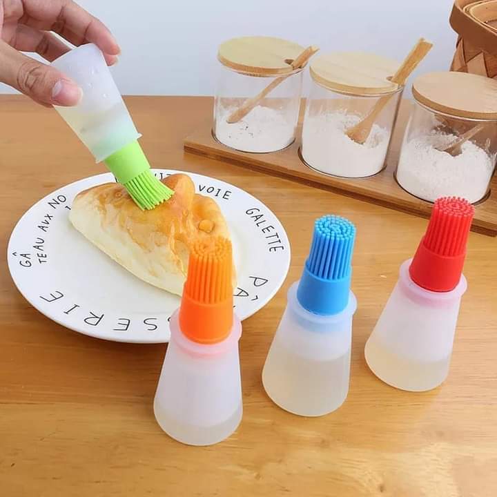 Silicone oil bottle brush