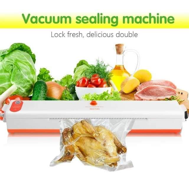 Vacuum sealing machine