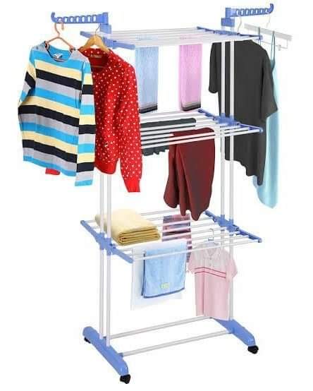 FOLDABLE/PORTABLE CLOTHES DRYING RACK