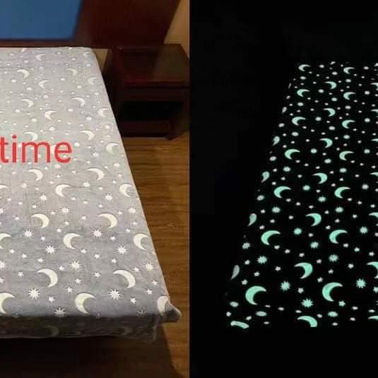 5*6 Glow in the dark fleece blanket