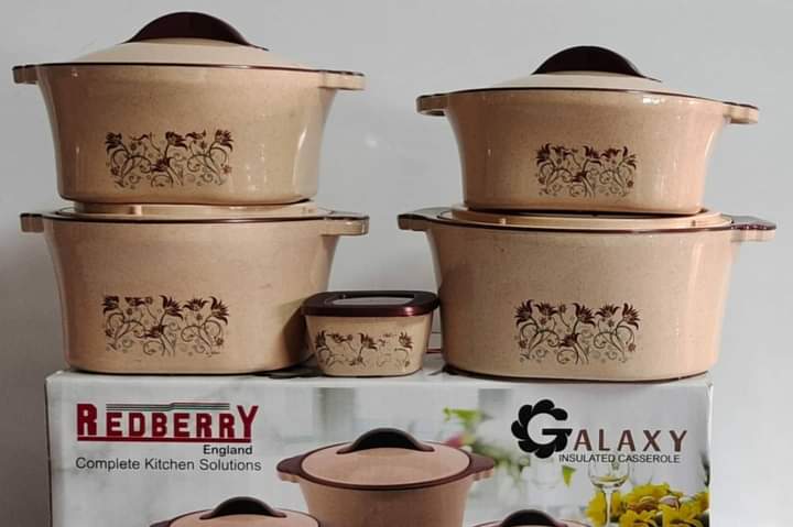 Galaxy quality hot pots set of 4