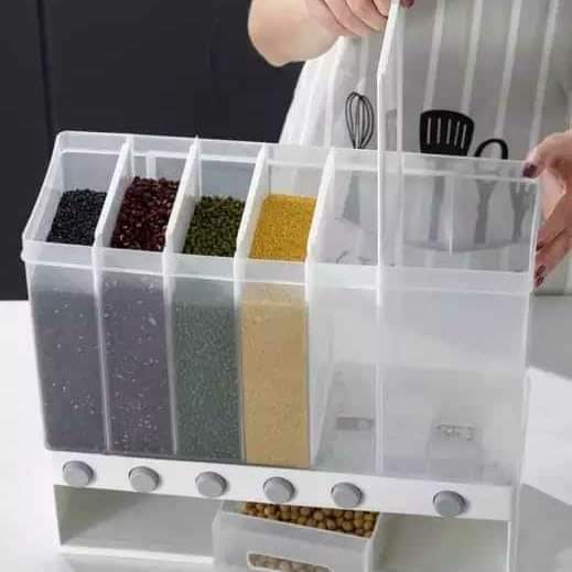 Multiple cereal dispenser