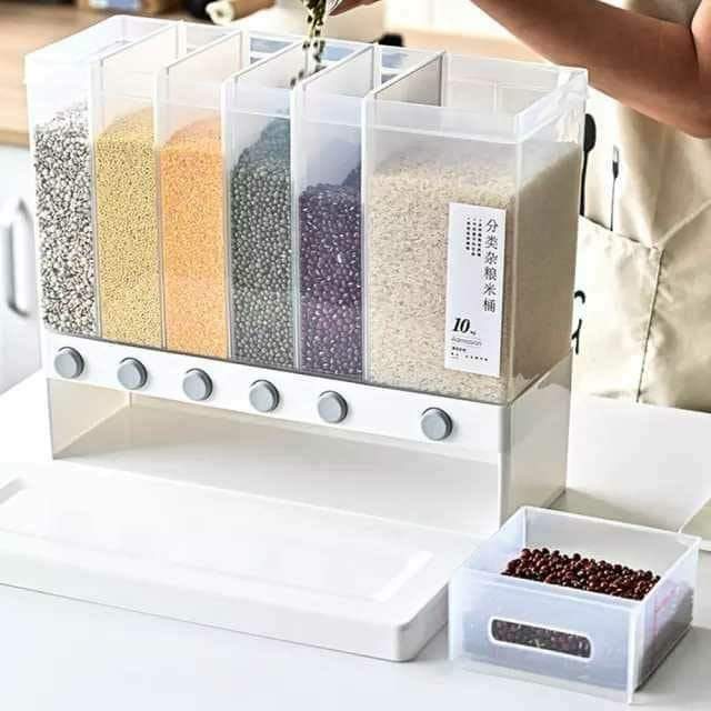 Multiple cereal dispenser