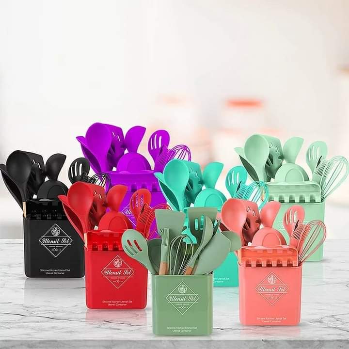 Silicone spoon set