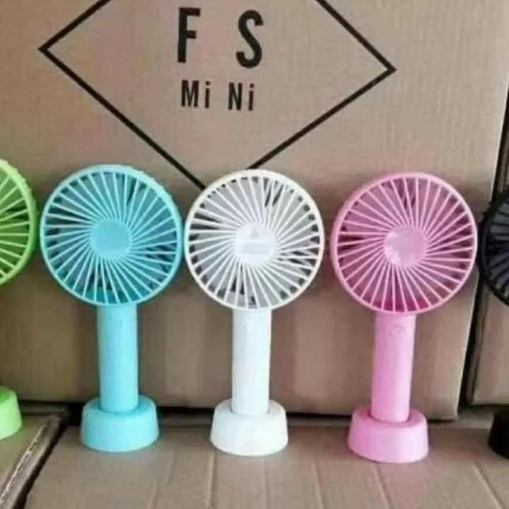 Handheld desktop mini fan