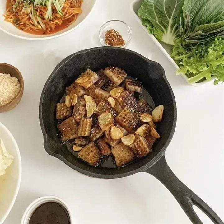 4pcs cast iron skillet