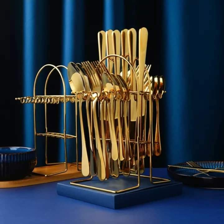 24pc Golden cutlery set