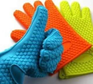 Silicone oven gloves