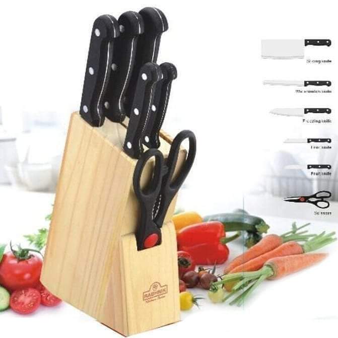 Kitchen knife set + wooden rack