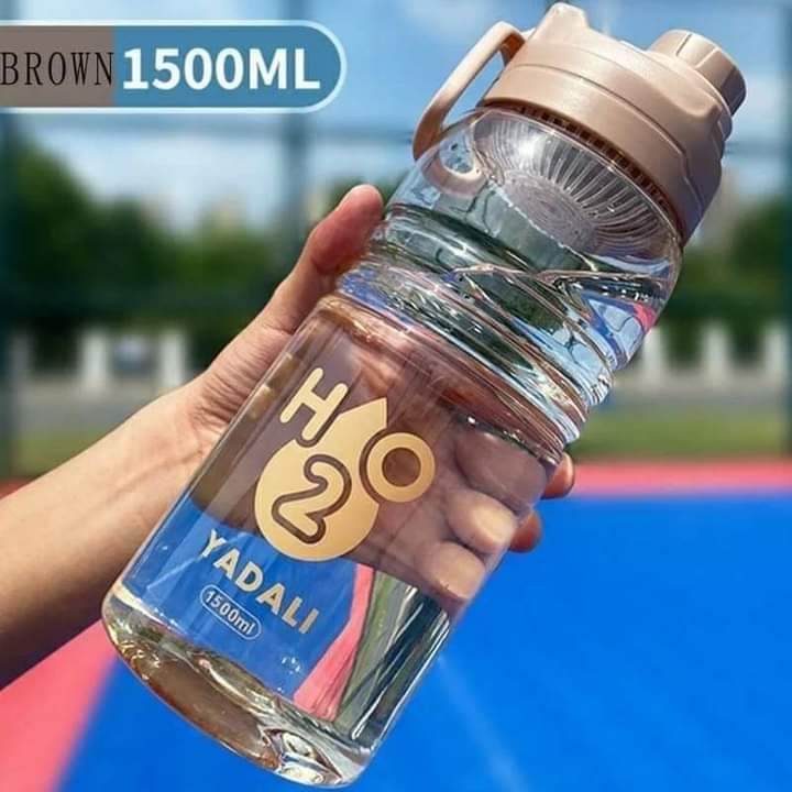 2600ml Large water bottles