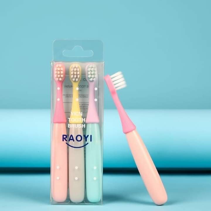 Baby bristled silicone toothbrush