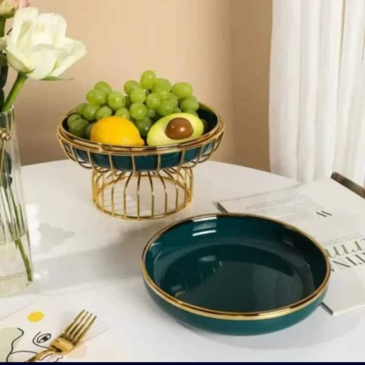 Ceramic fruit dish