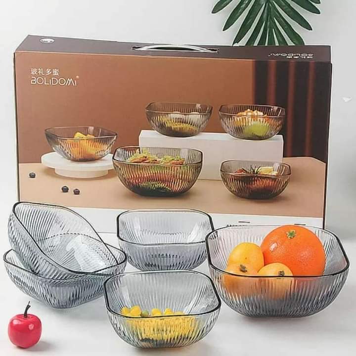 Polydome tableware set