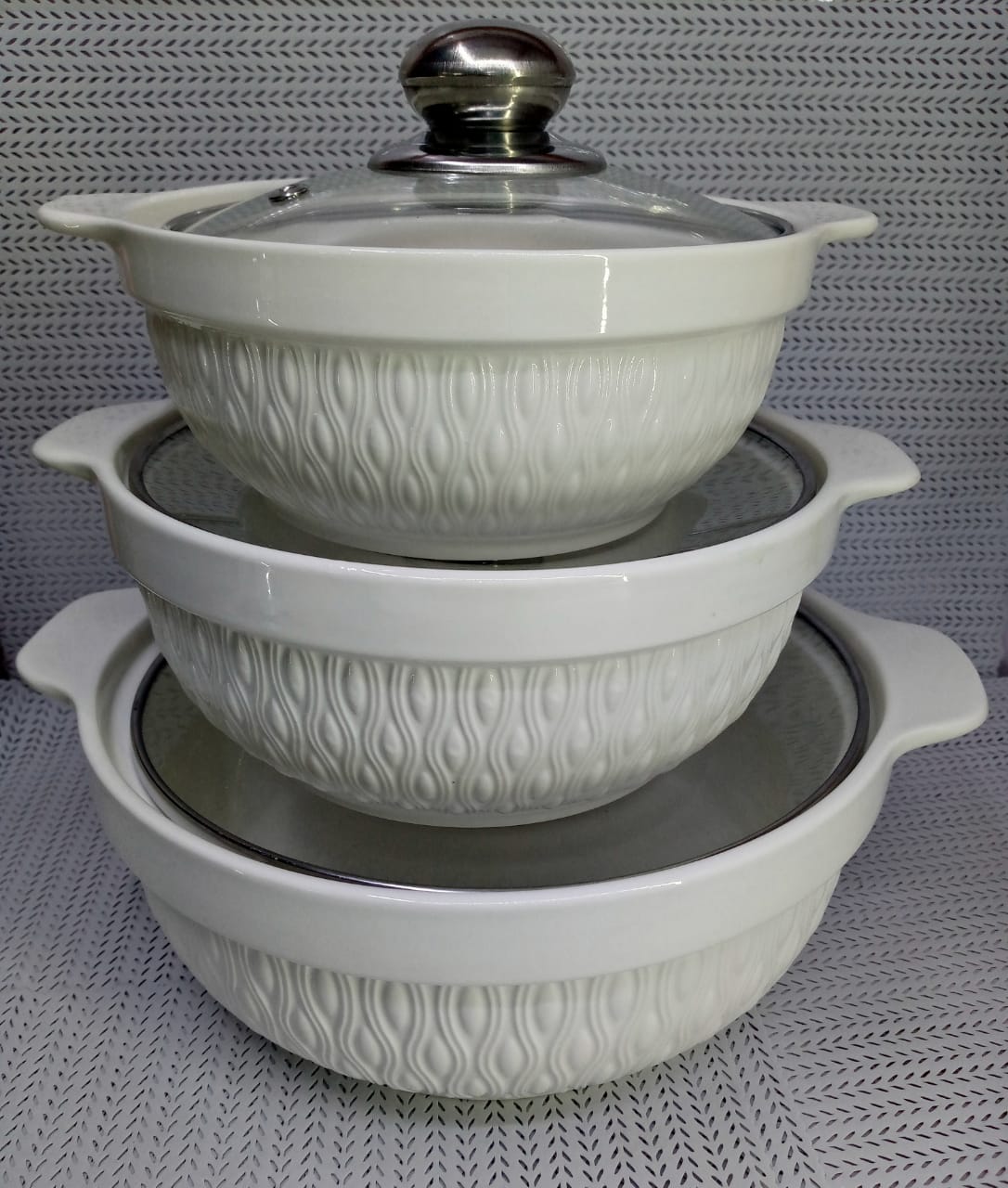 Ceramic serving dishes