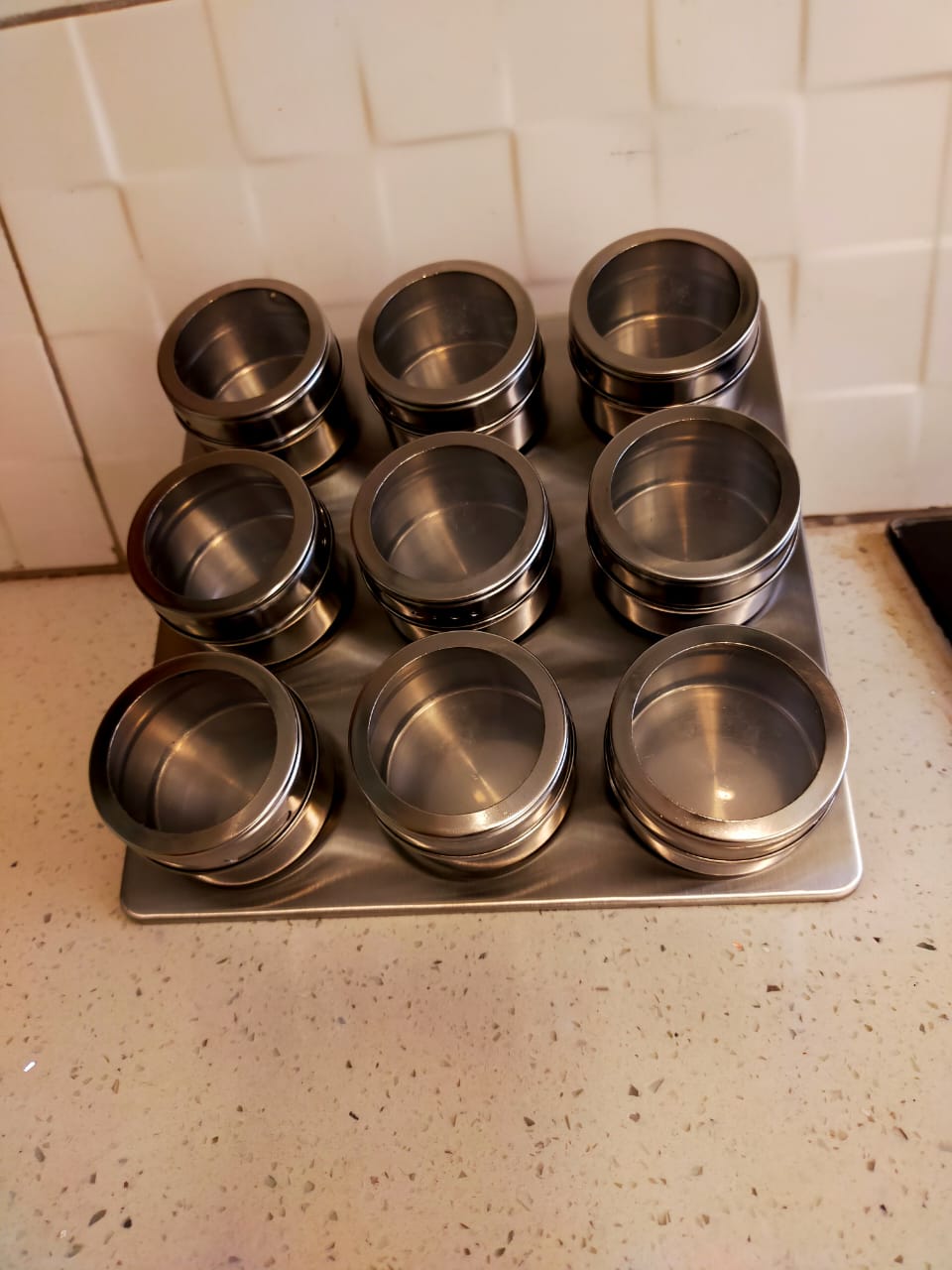 Magnetic condiment spice jar set