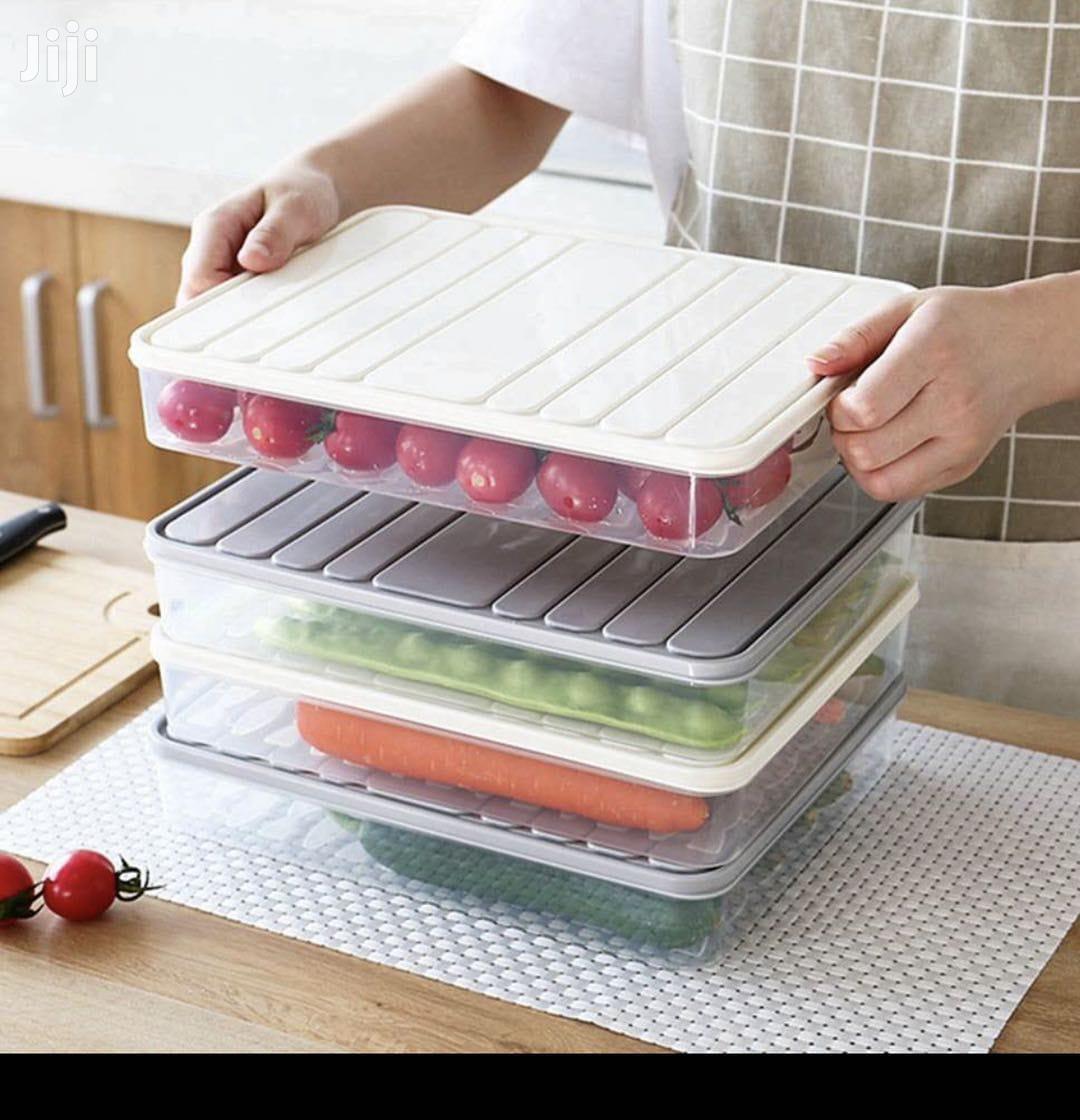 Stackable fridge containers