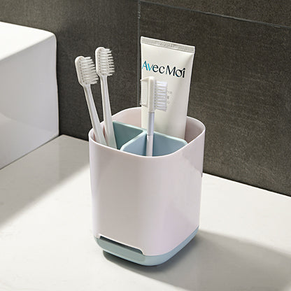 Toothbrush holder