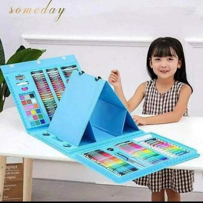 Kids colouring set