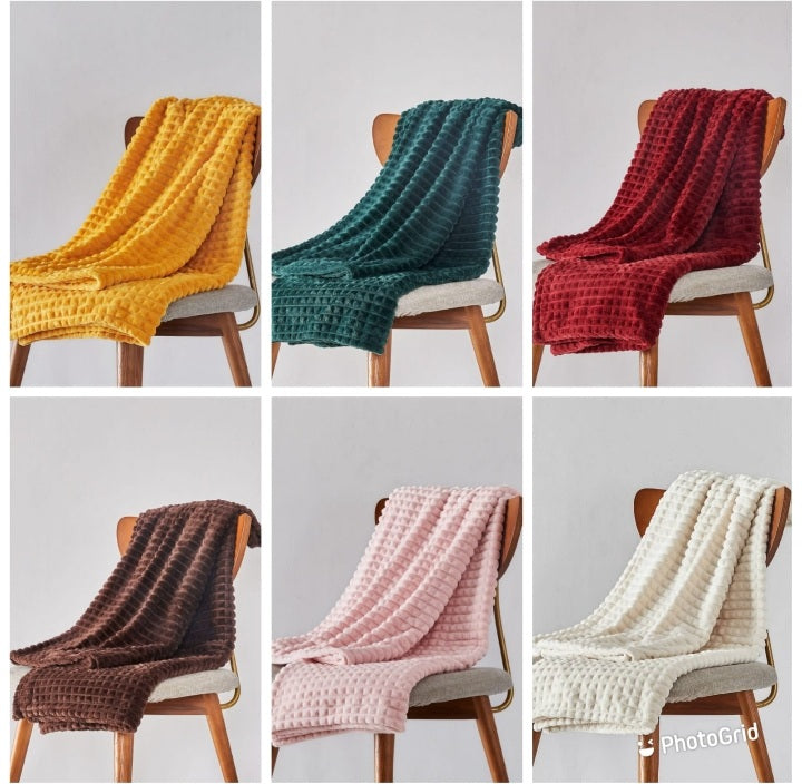 Super Cozy Throw Blankets