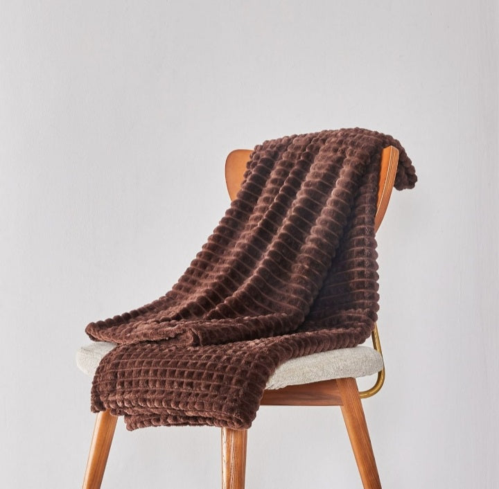 Super Cozy Throw Blankets