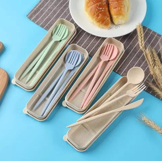 Wheat Straw Flatware Set