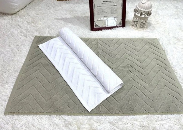 Cotton Jacquard Large Luxury Bath Floor Towels White