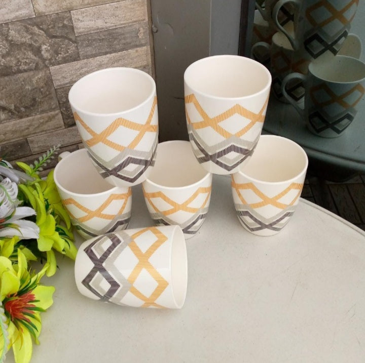 A Set Of 6 Mugs