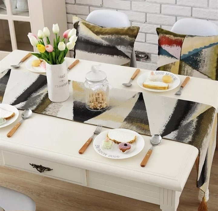 Luxurious Table Runner