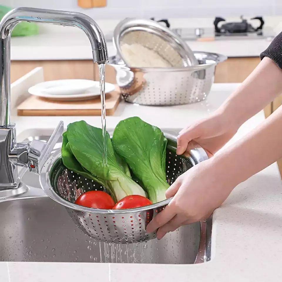 Stainless Vegetable Washing Basin/ Collander