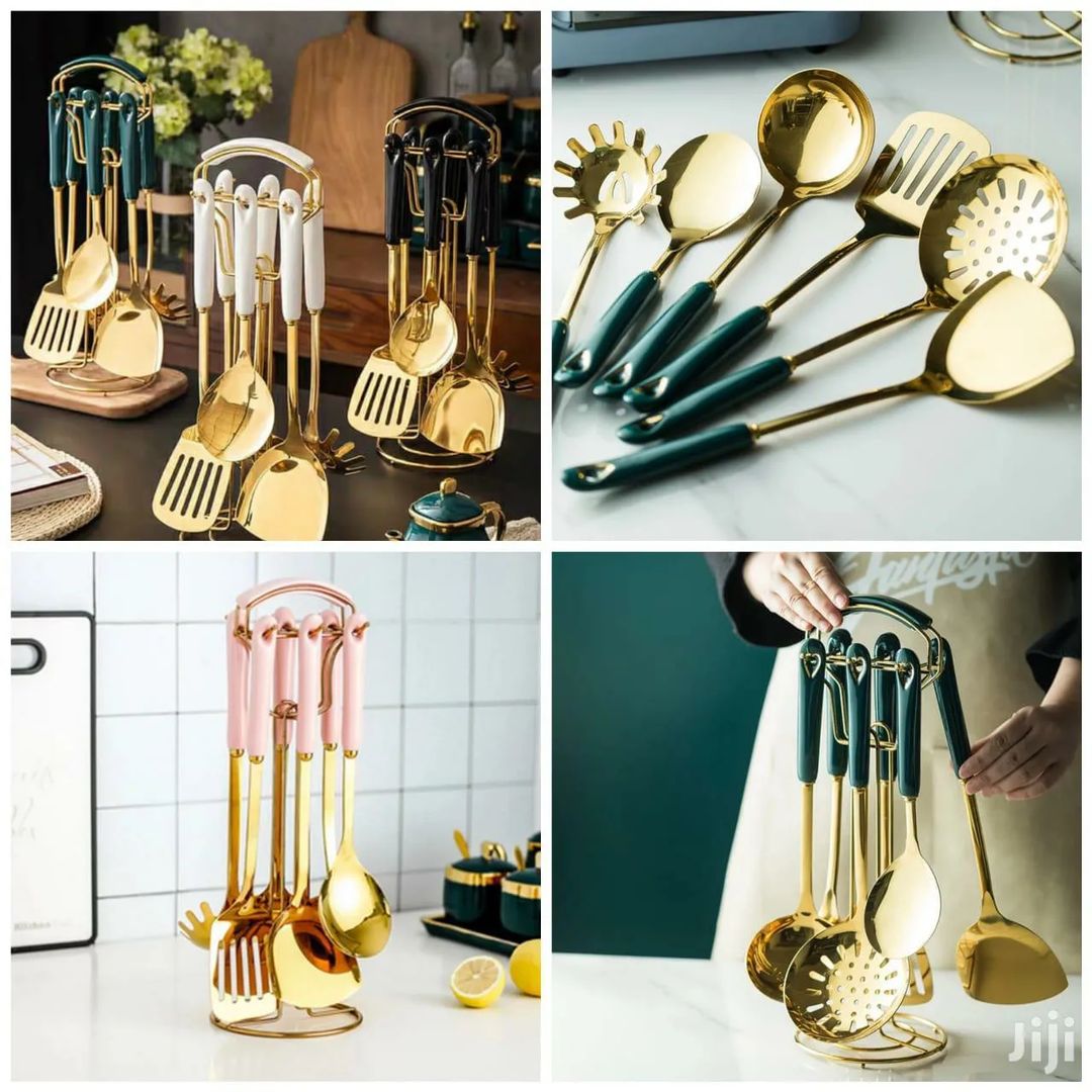 Serving spoon set