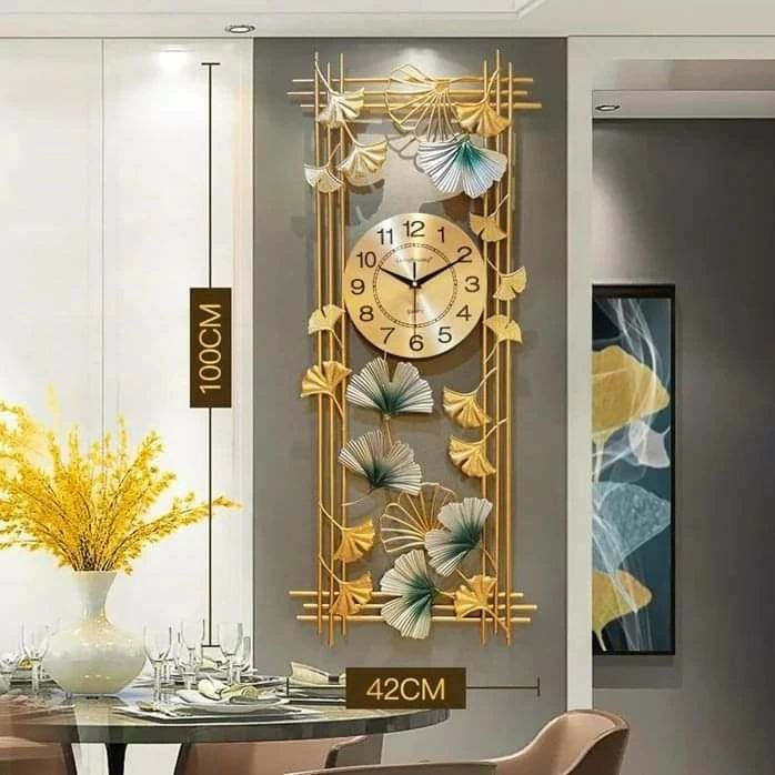 Golden metallic silent metallic wall clock with Ginkgo Leaf