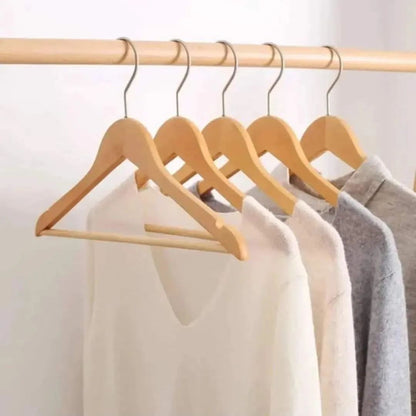 10pc wooden hangers