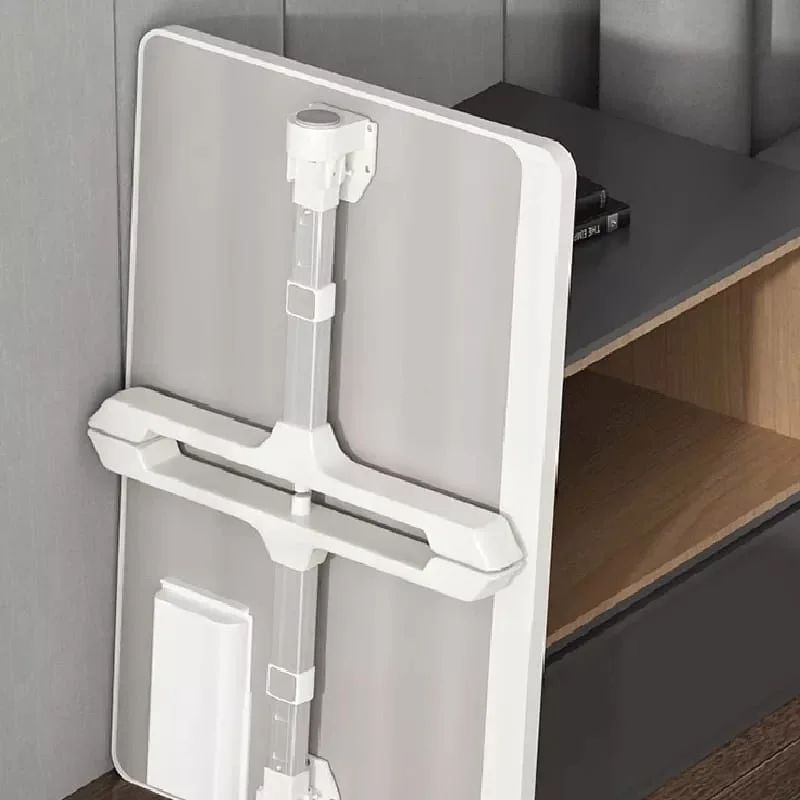 Foldable laptop desk